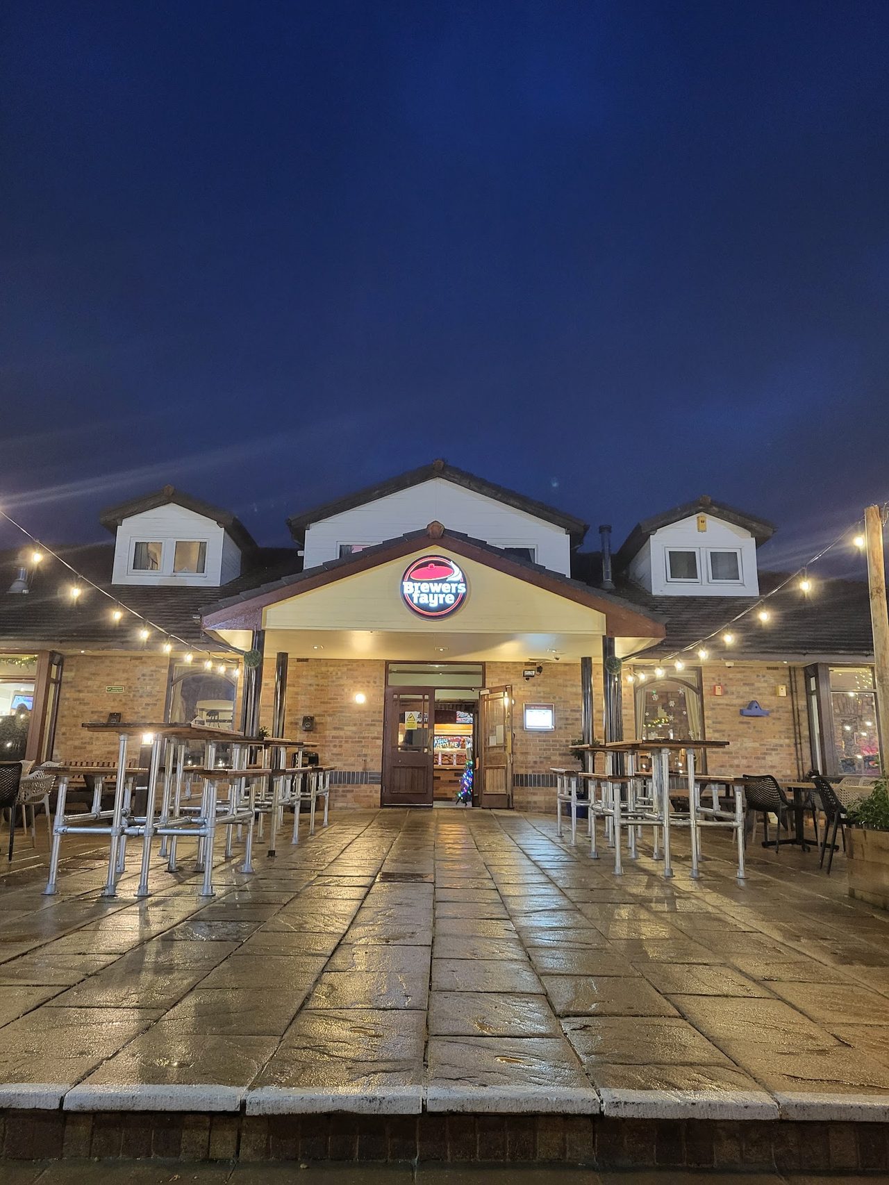THE SANDPIPER (Brewers Fayre)