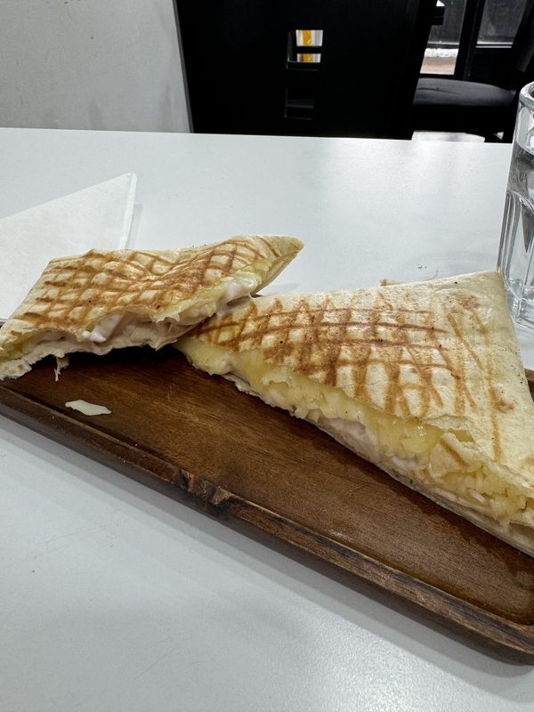 The Sandwiches Shop