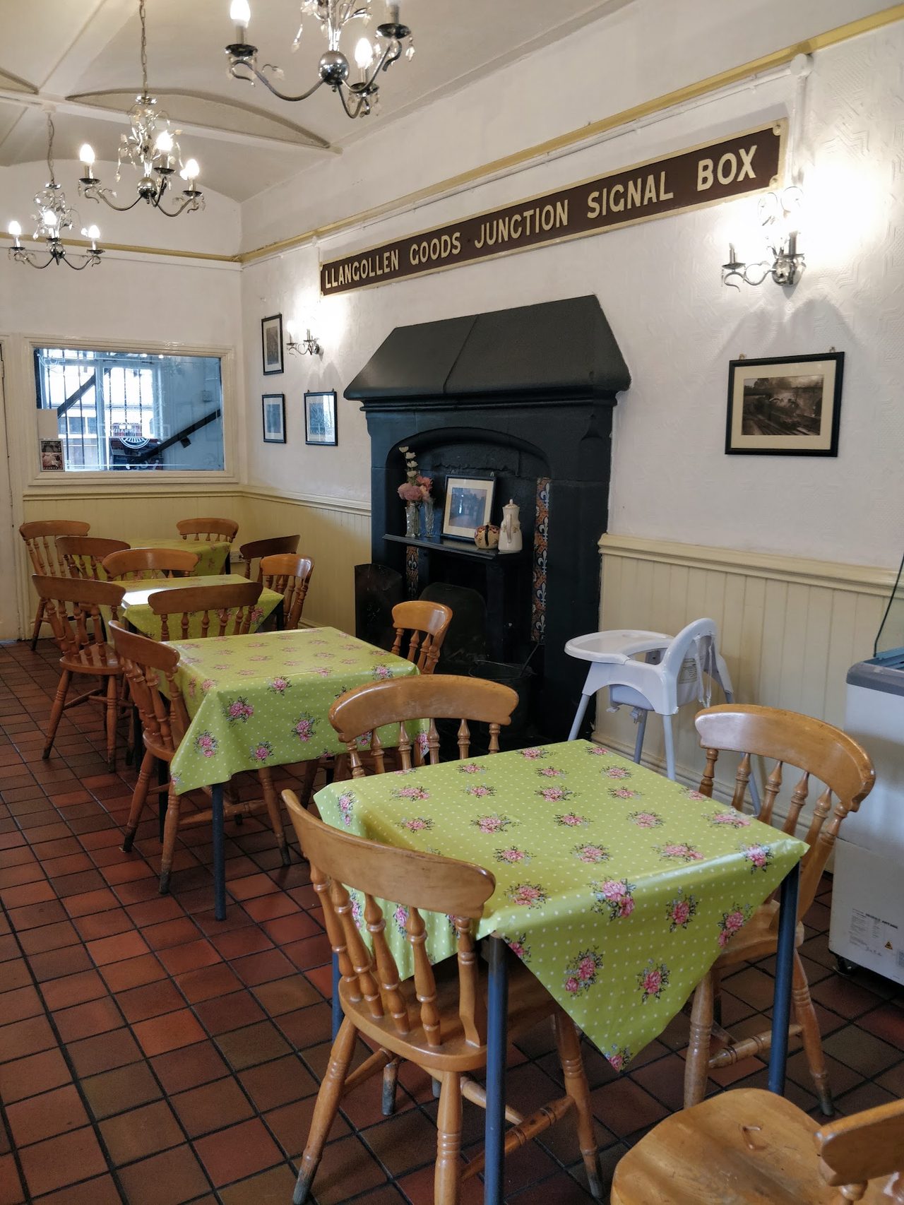 The Station Cafe And Bar