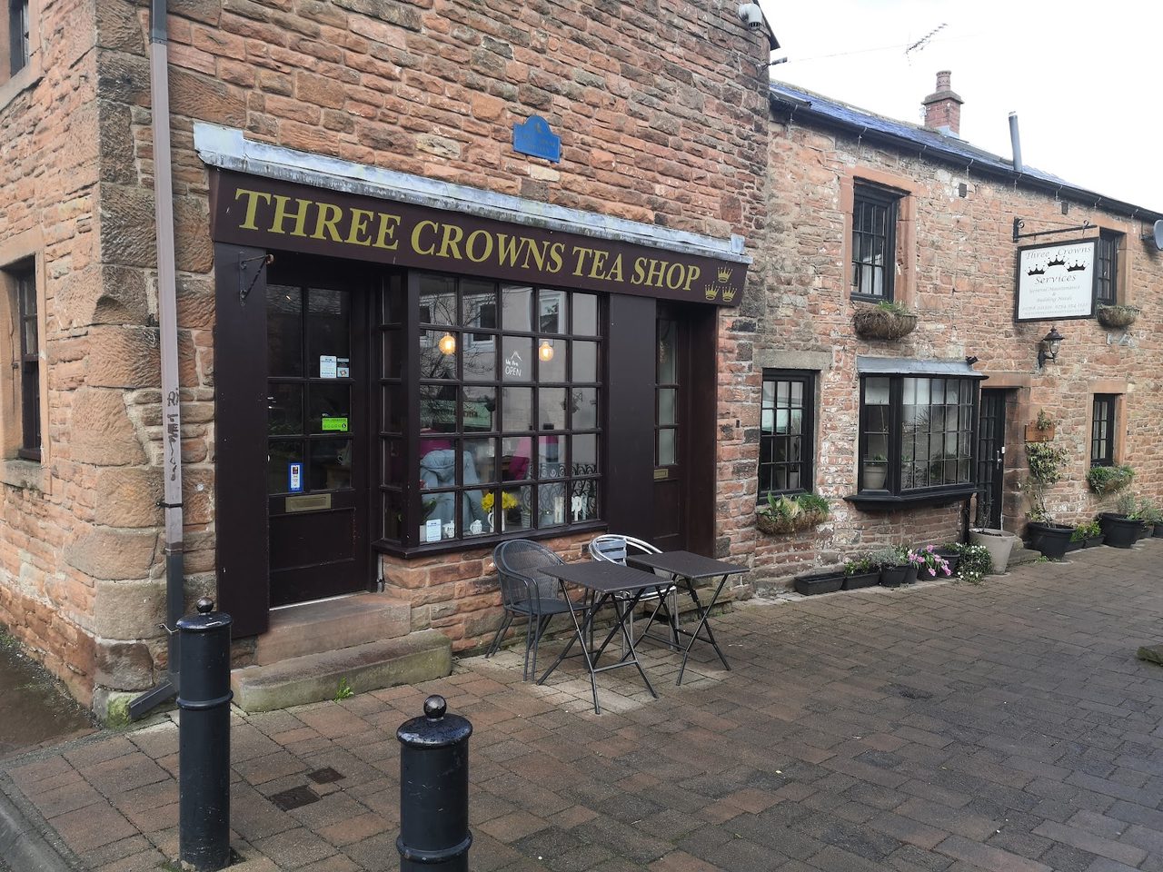 The Three Crowns Tea Shop
