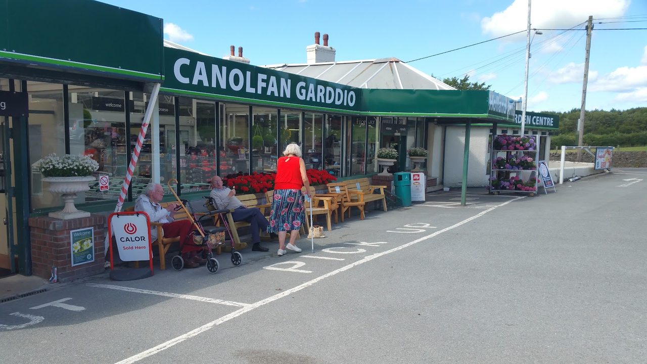 The Topiary Coffee Shop