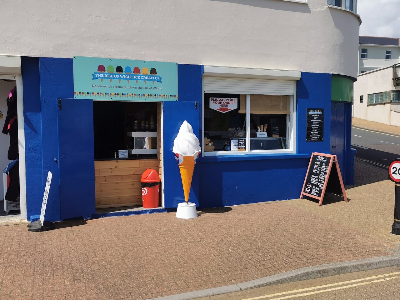 The View Ice Cream & Coffee Kiosk