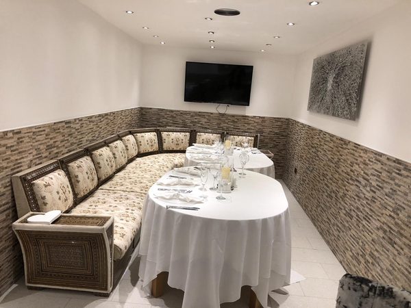 The Whitehart Restaurant And Winebar