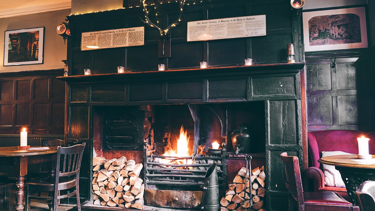 The Wrestlers Highgate