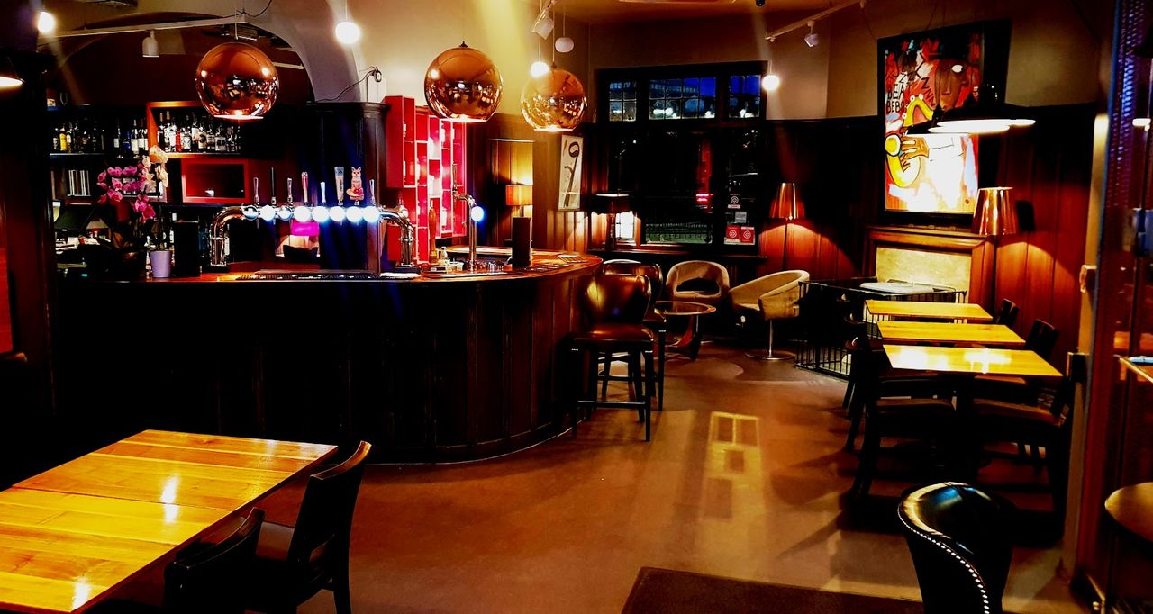 The Yellow House Bar & Kitchen