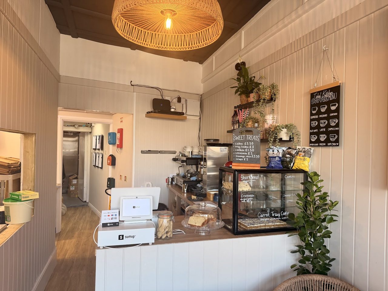 TIDAL KITCHEN