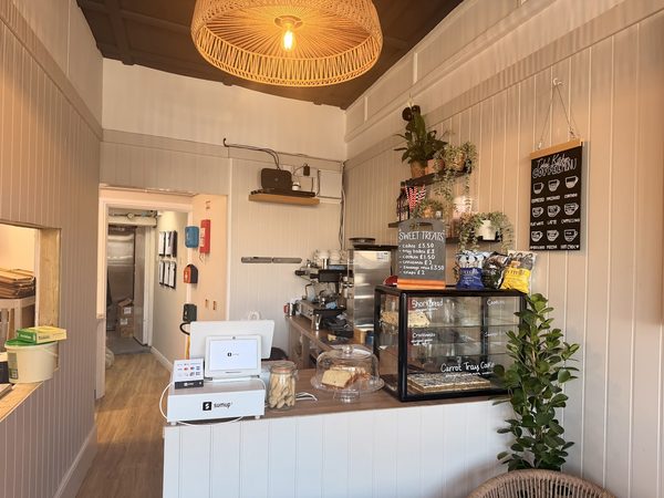 TIDAL KITCHEN