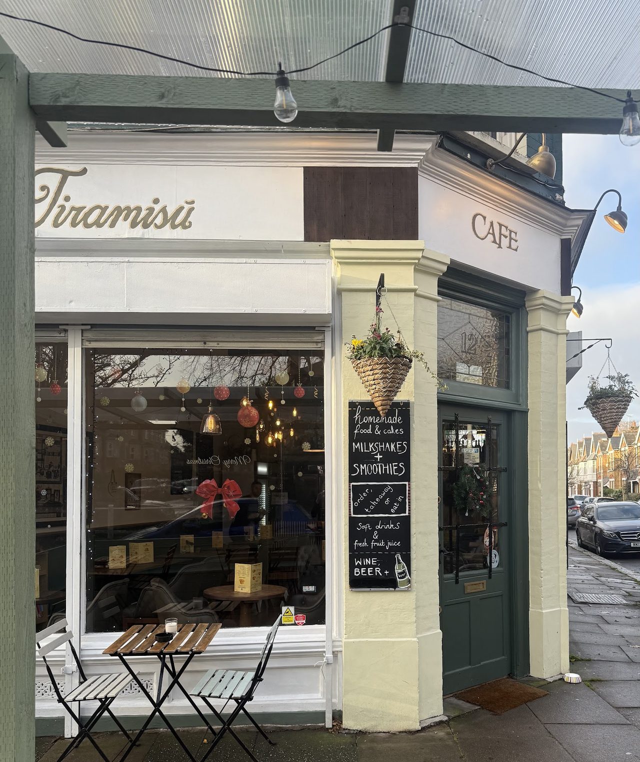 Tiramisu Cafe