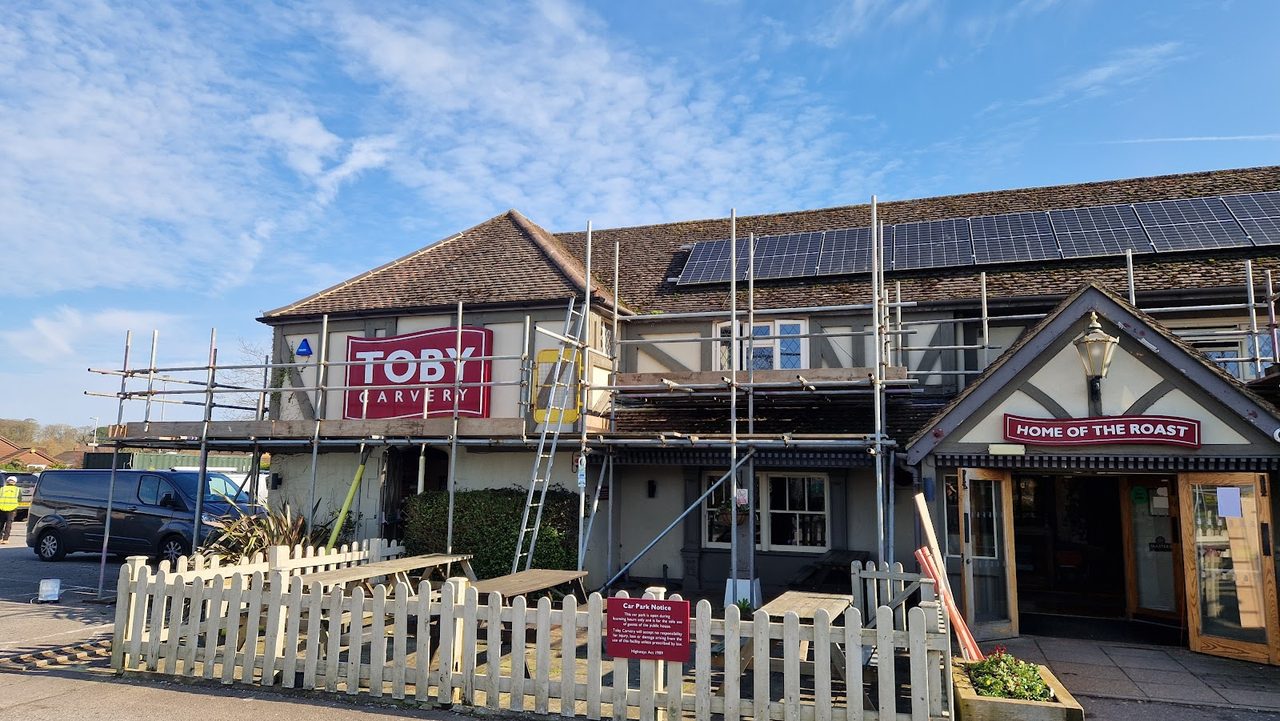 Toby Carvery Hinton