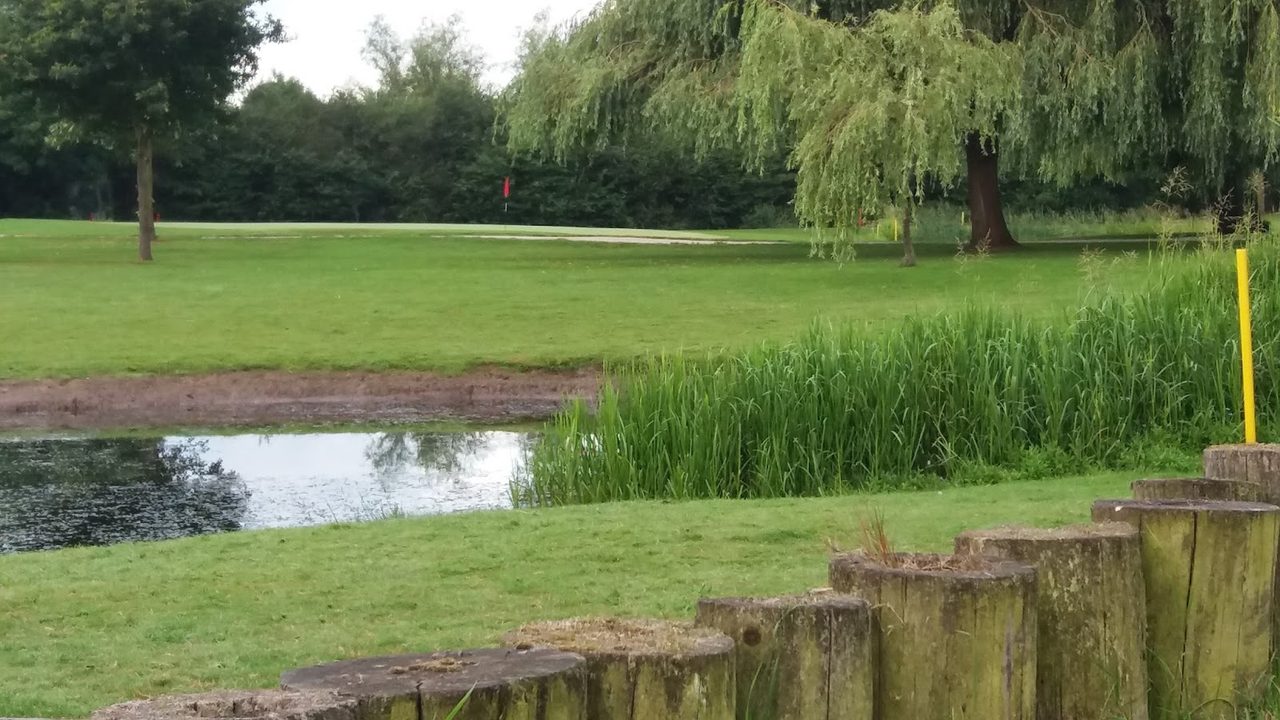 Trent Lock Golf Centre