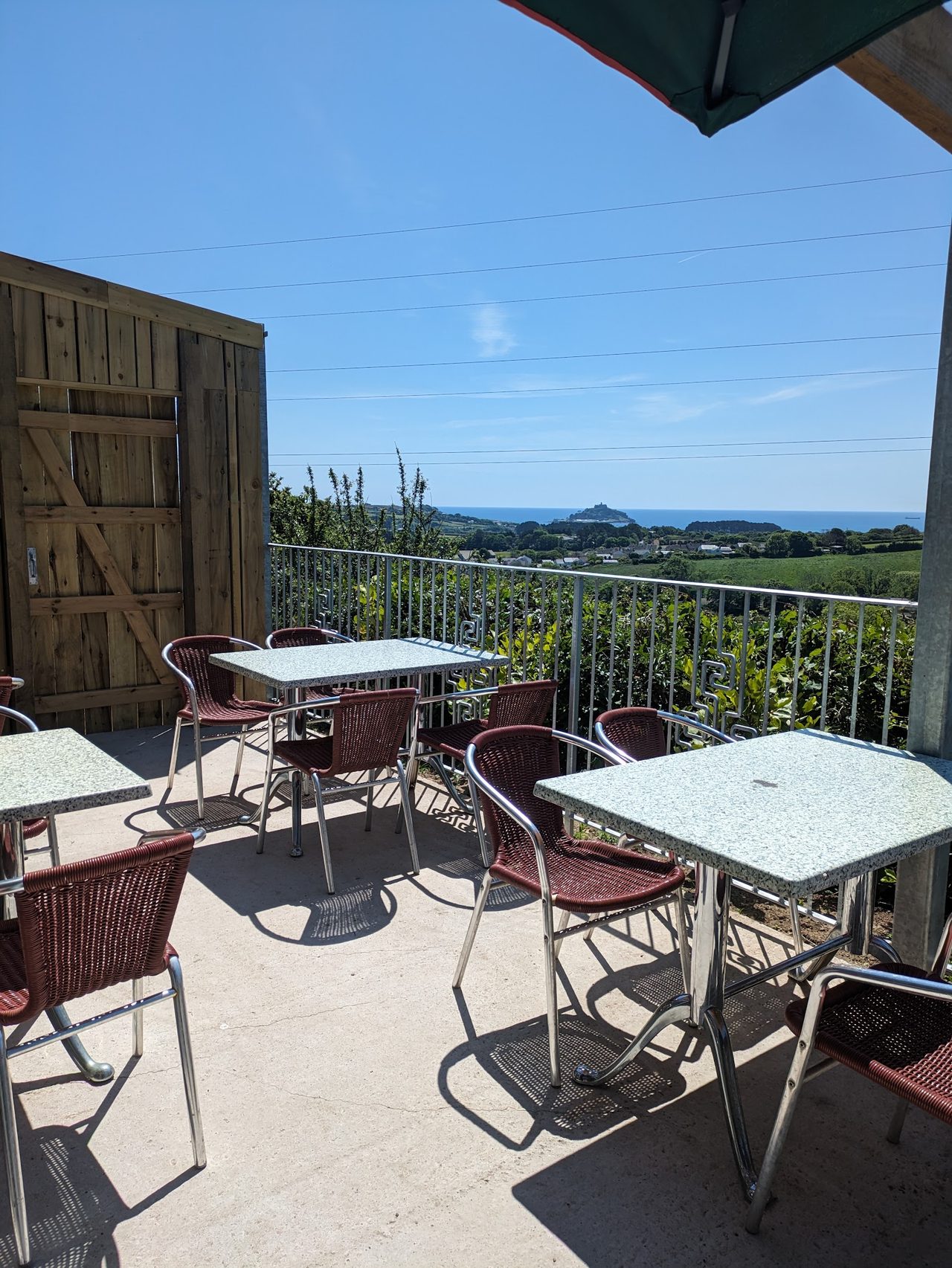 Trevines Cafe And Bar