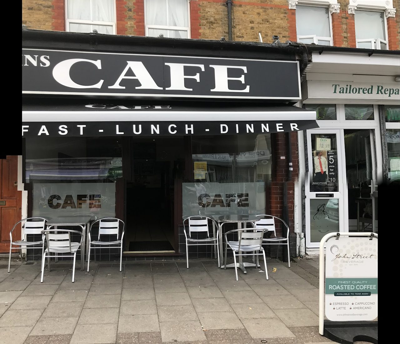 Twins Cafe