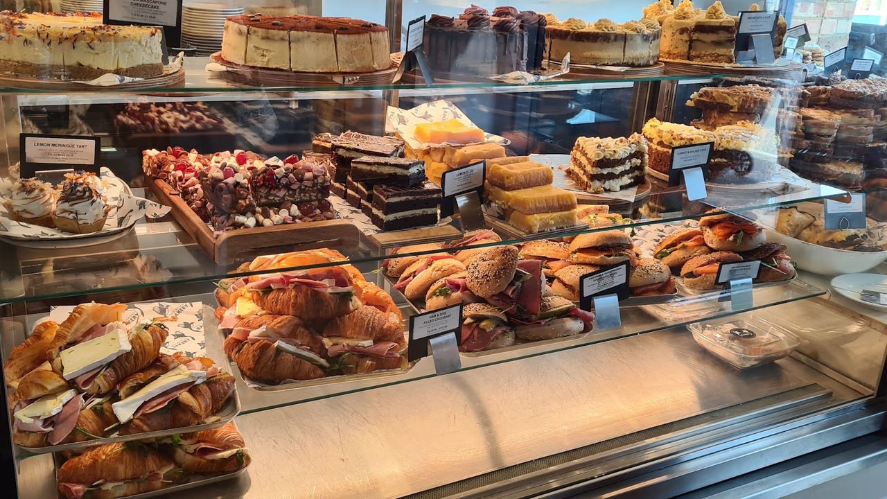 Two Magpies Bakery Ltd