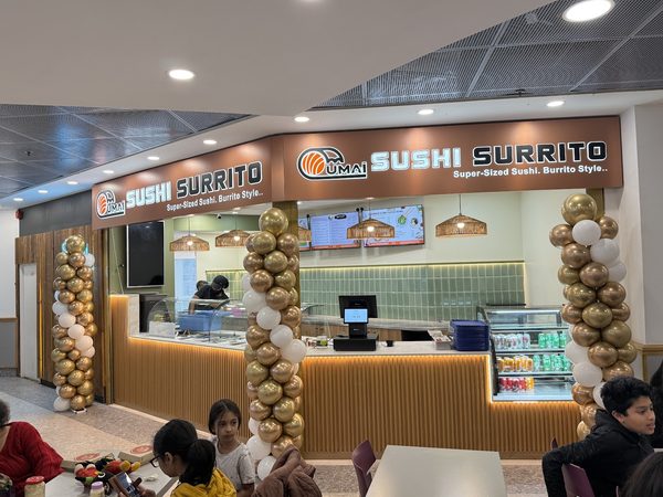 UMAI SUSHI SURRITO