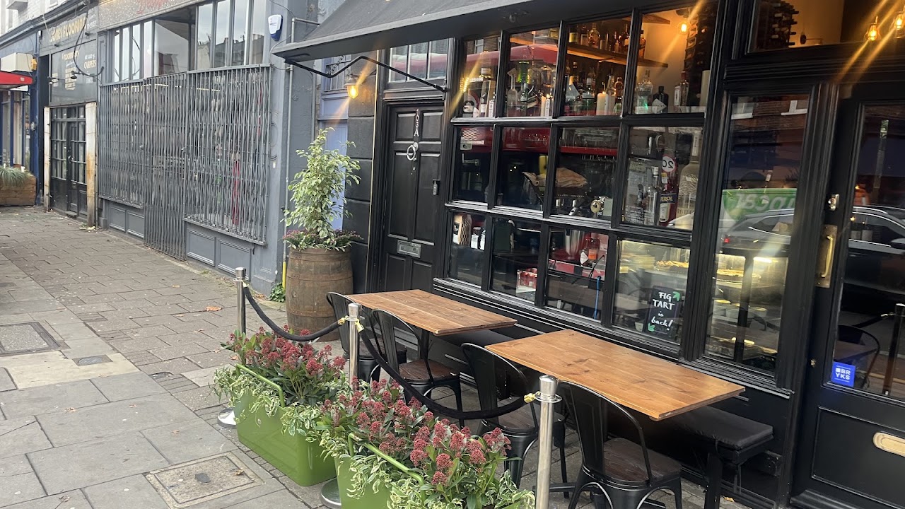 Urban Café & Bistro