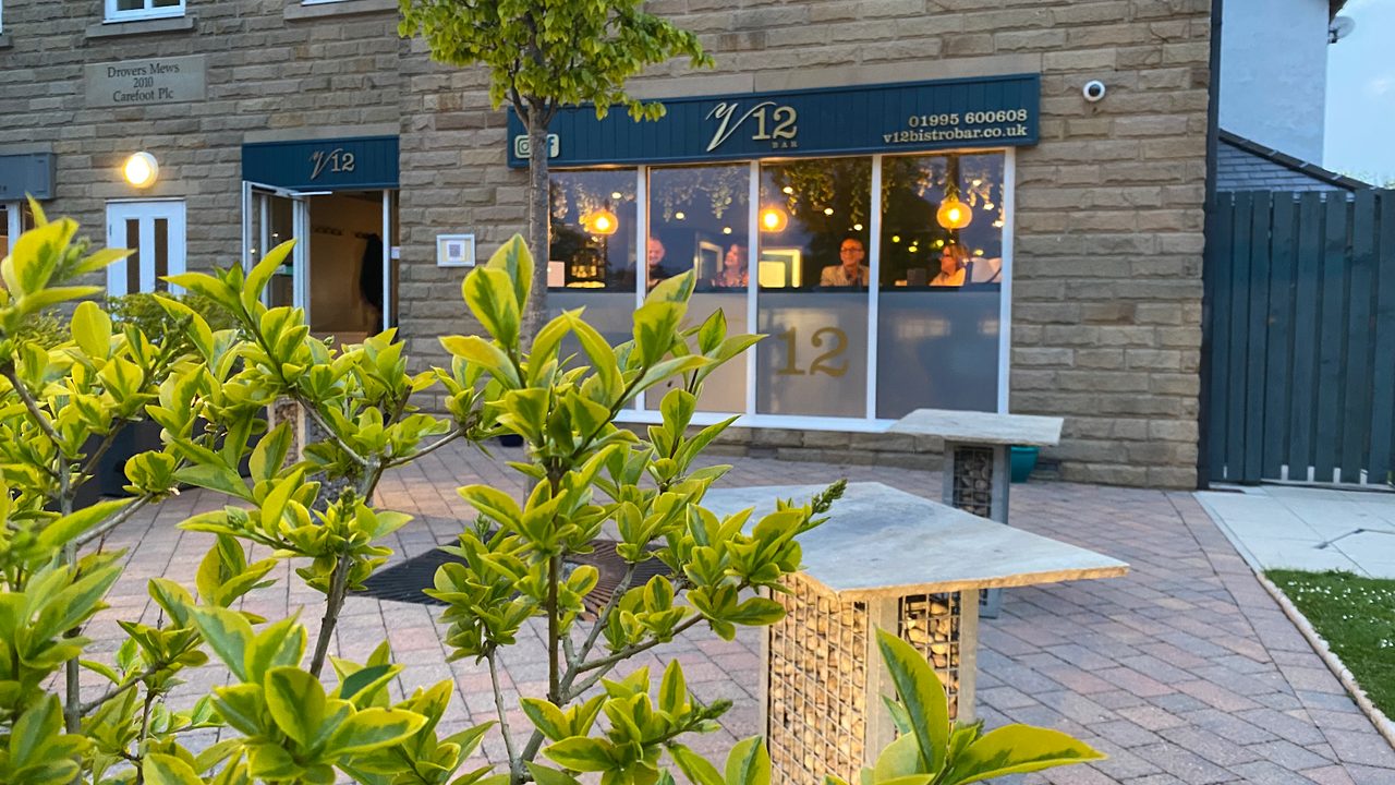V12 Bistro Bar