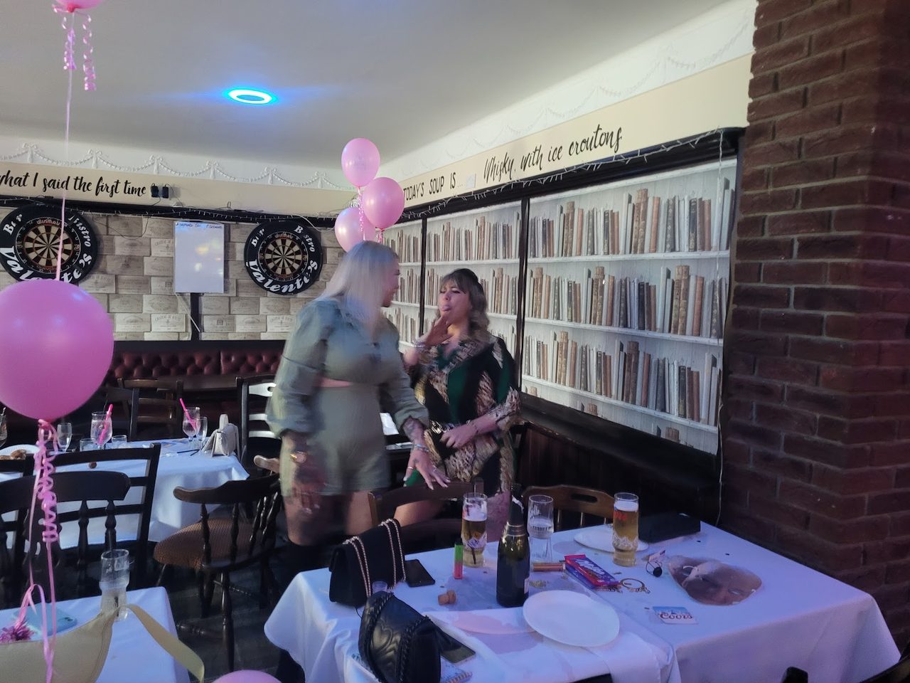 Valente's Bar Bistro