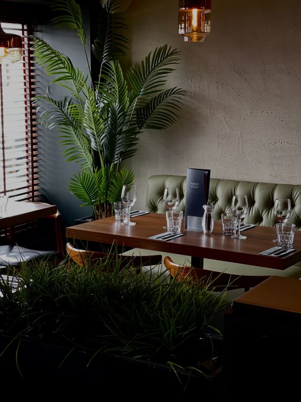 Vault Bar & Kitchen