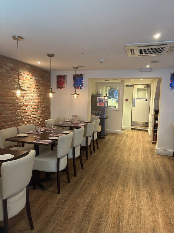 Viceroy Indian Restaurant & Takeaway
