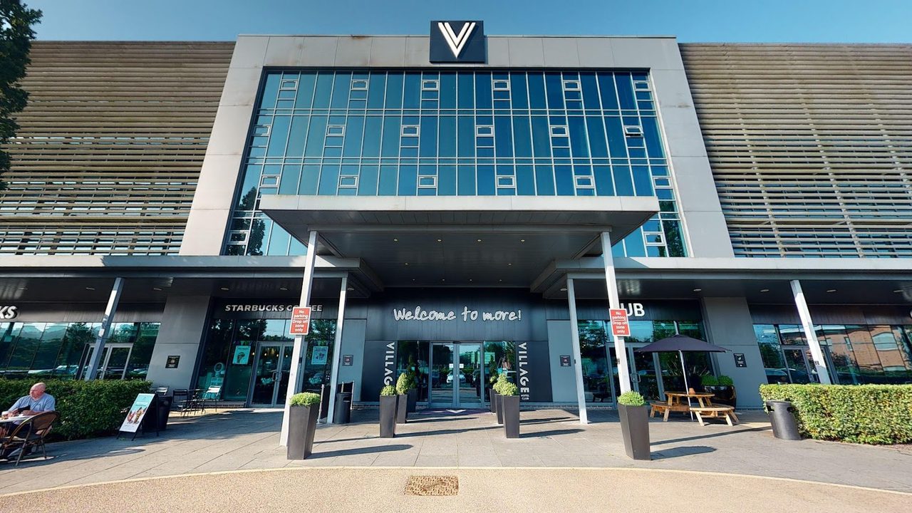 Village Urban Resort London Watford