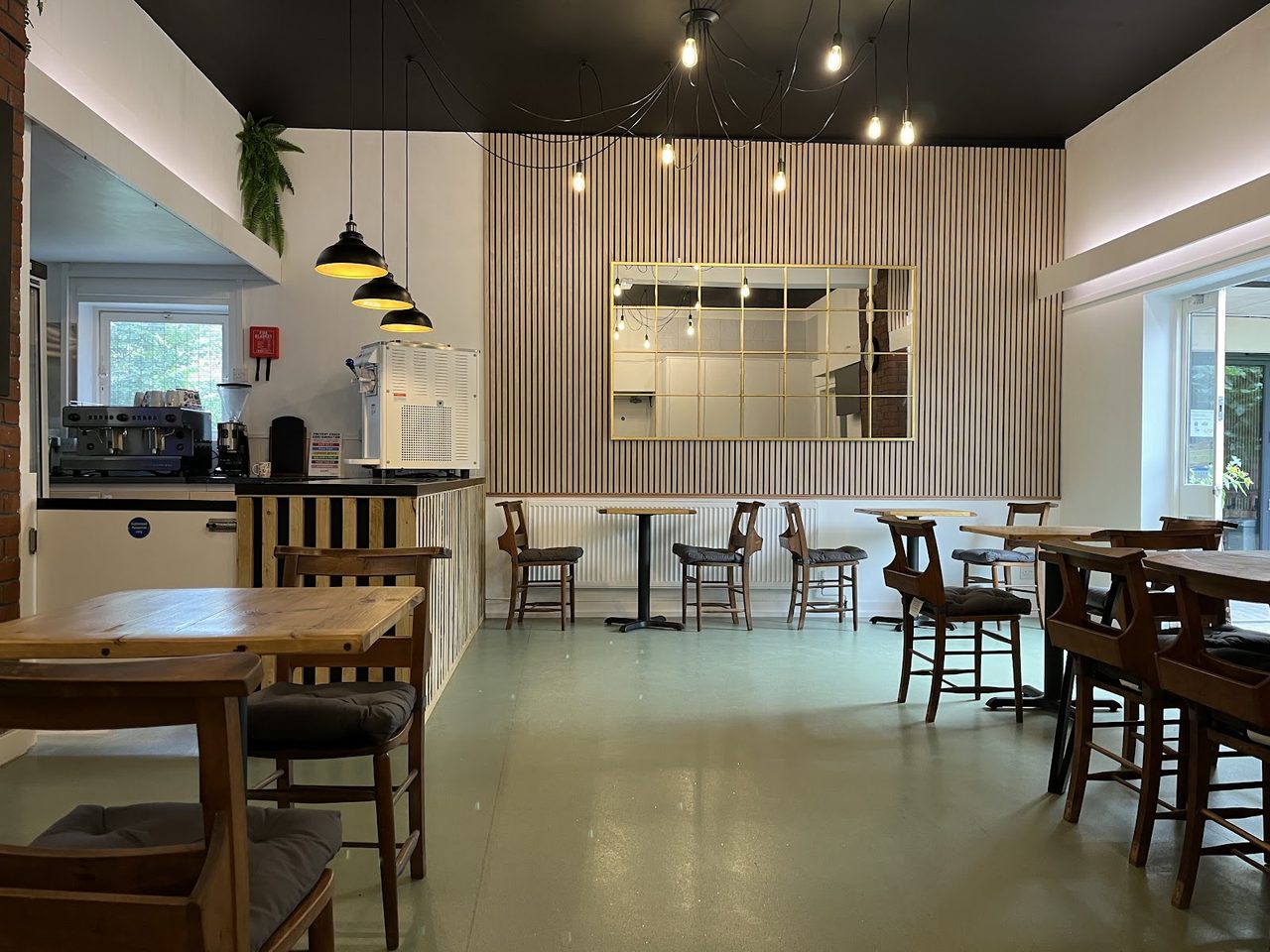 Vine & Fig Tree Cafe