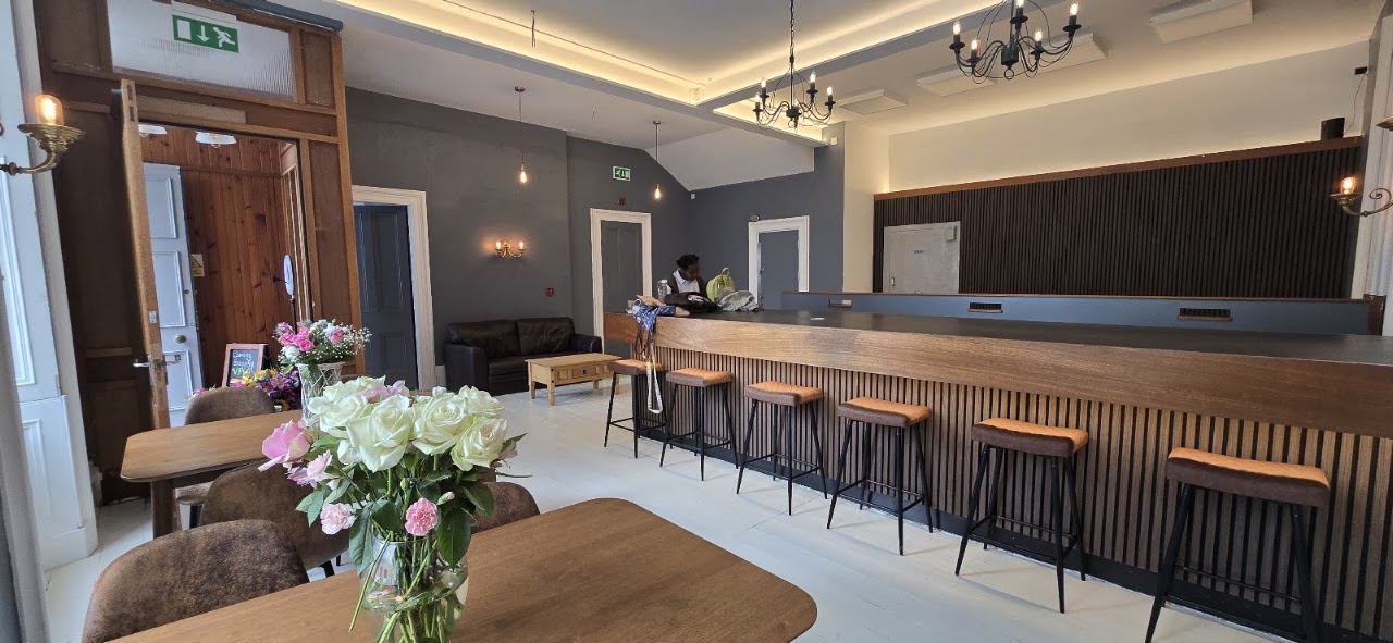 Vintage Paper Cafe (Coffee and Cake)