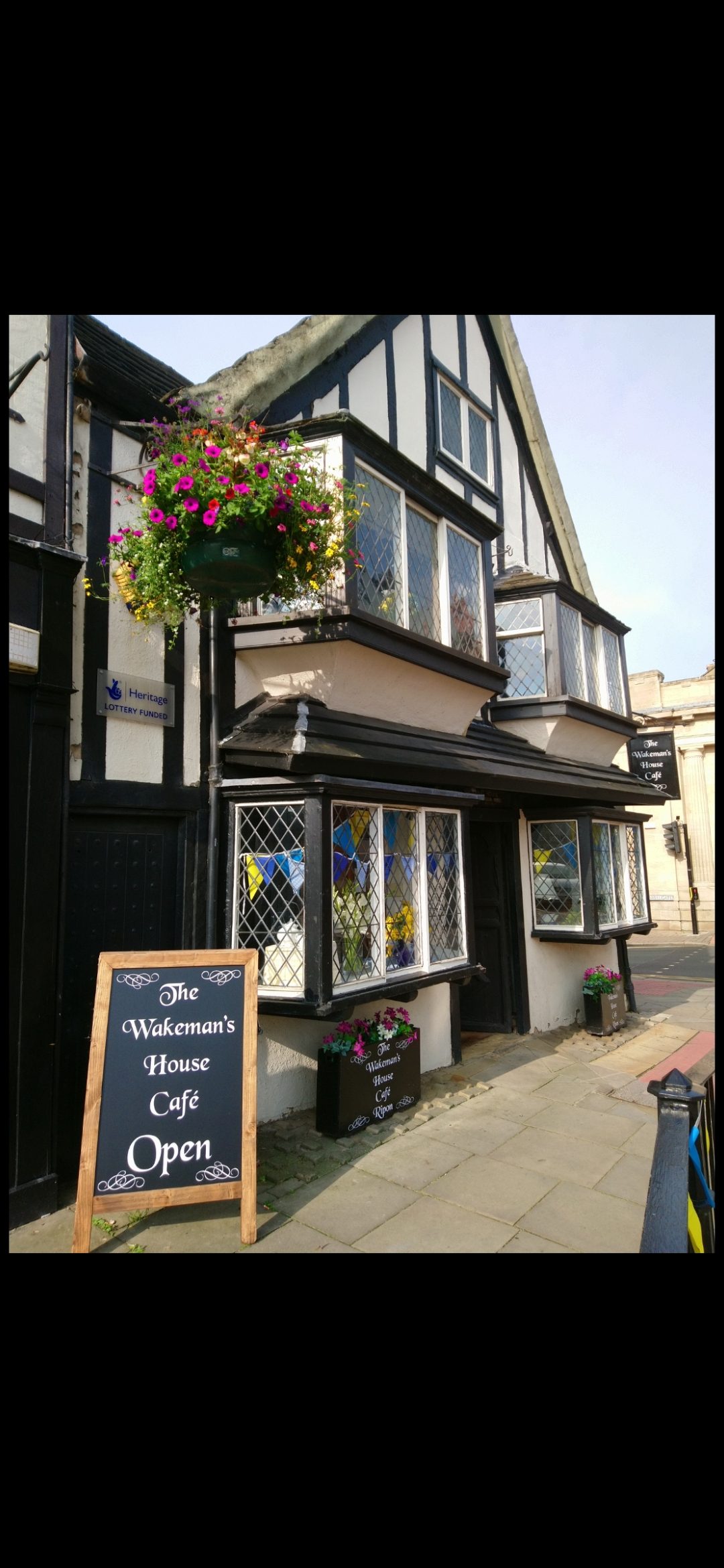 Wakemans House Cafe
