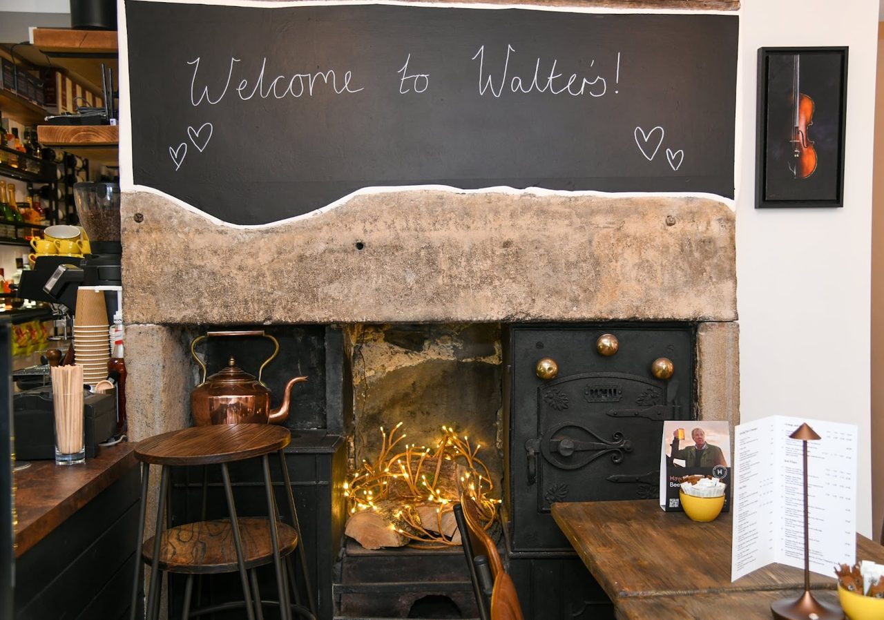 Walter's Cafe & Bar