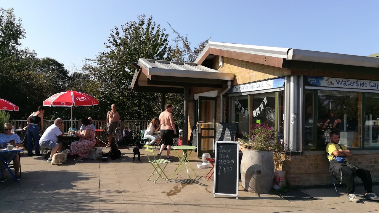 Waterside Cafe