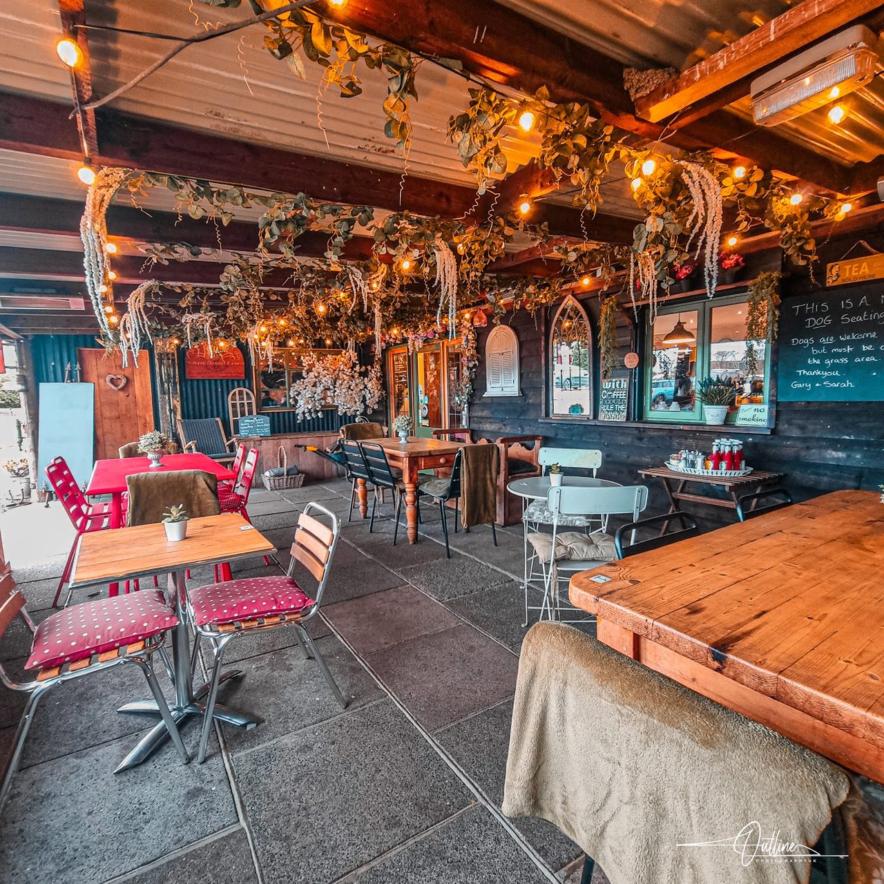 Waterside Cafe And Bar
