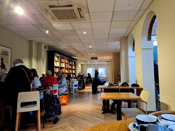 Waterstones Café