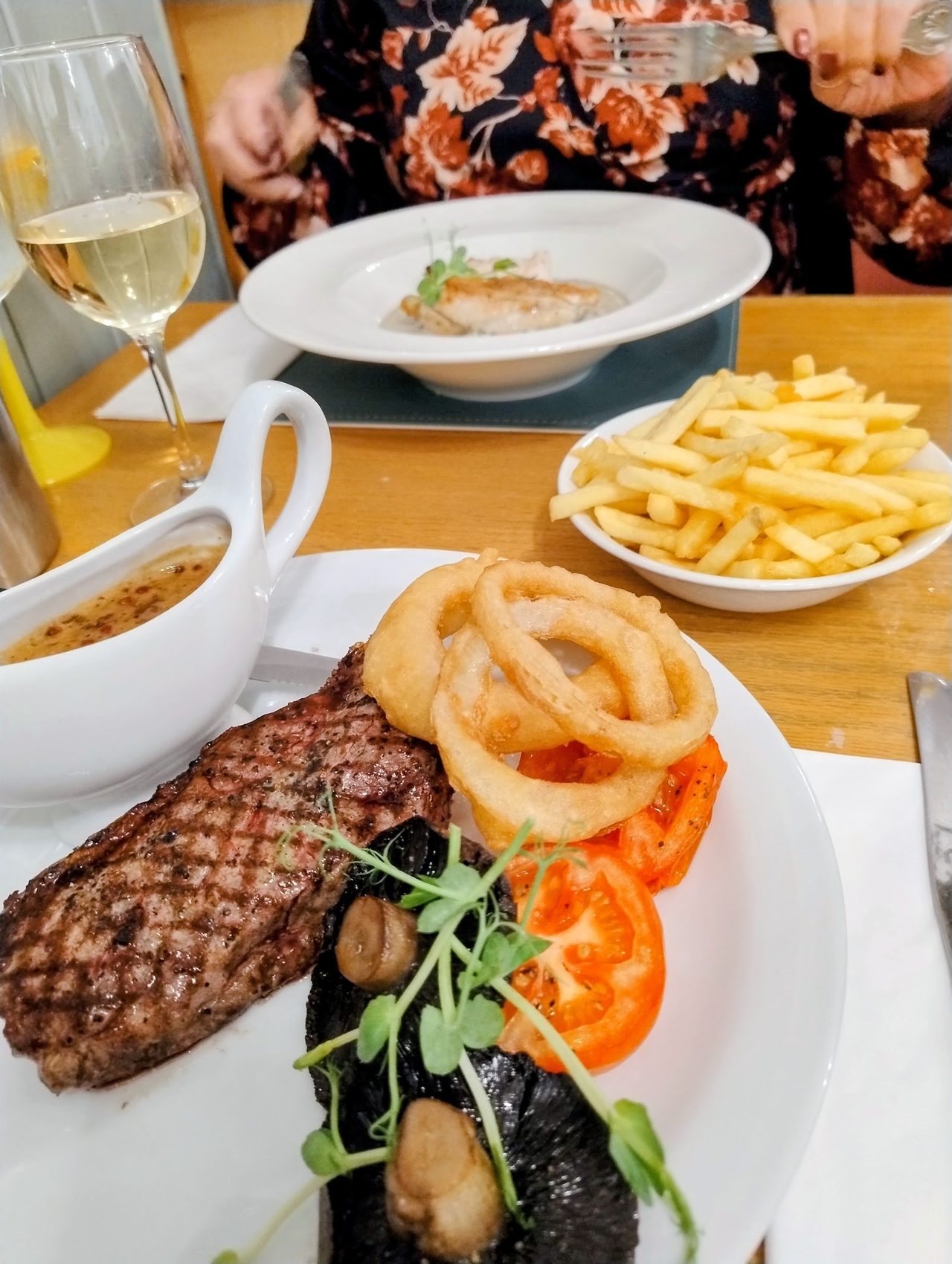 Weavers Restaurant And Bocking Village Club