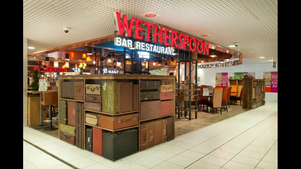 Wetherspoons T1 Airside Departure Lounge
