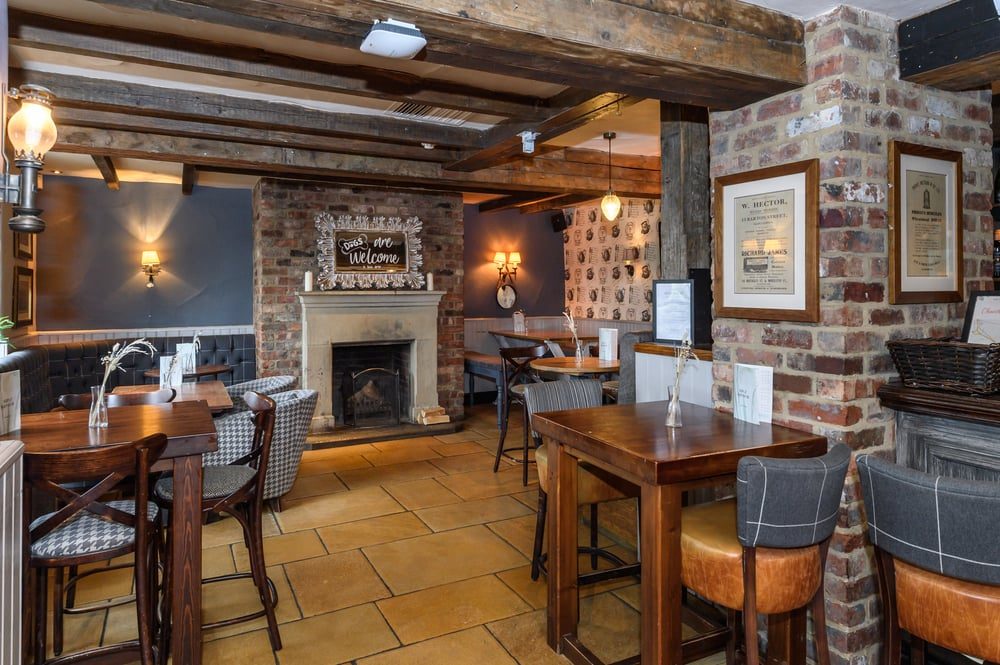 Wheatstone Inn
