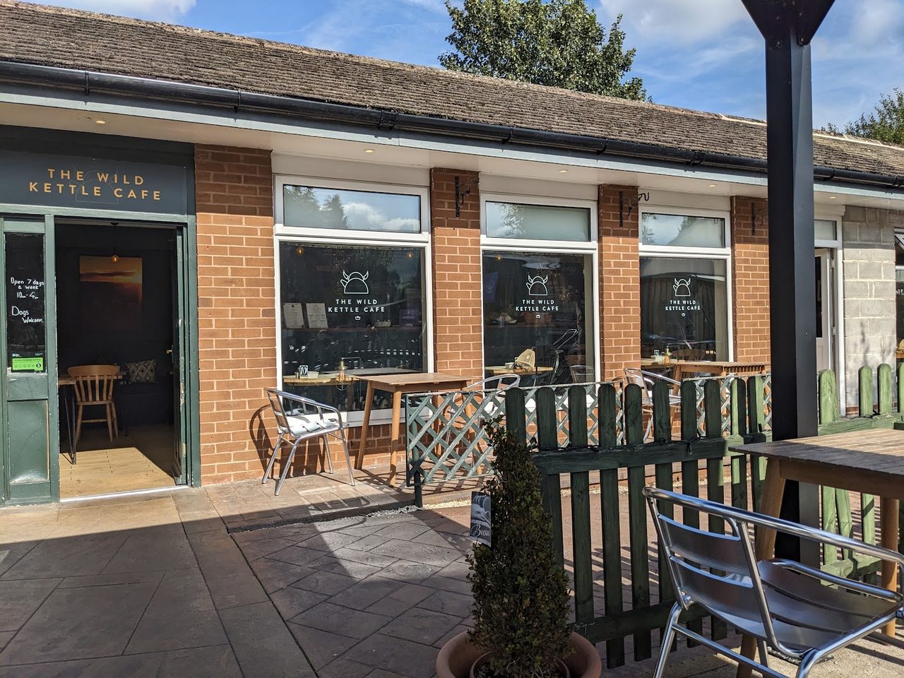 Wild Kettle Cafe