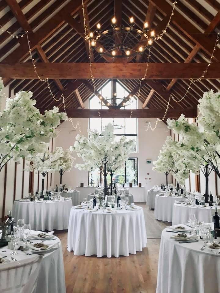 Winters Tale Country Barn