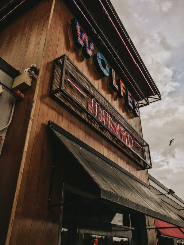 Wolfe's Burger Diner