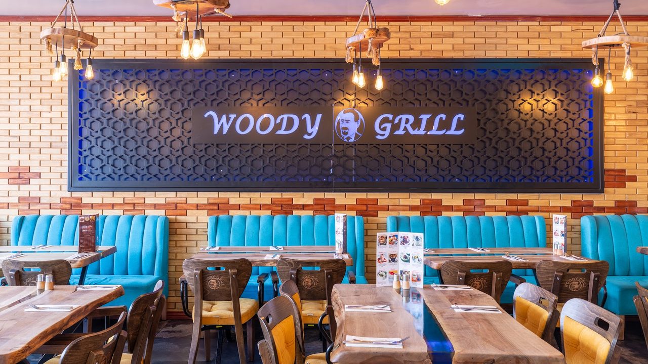 Woody Grill Restaurant
