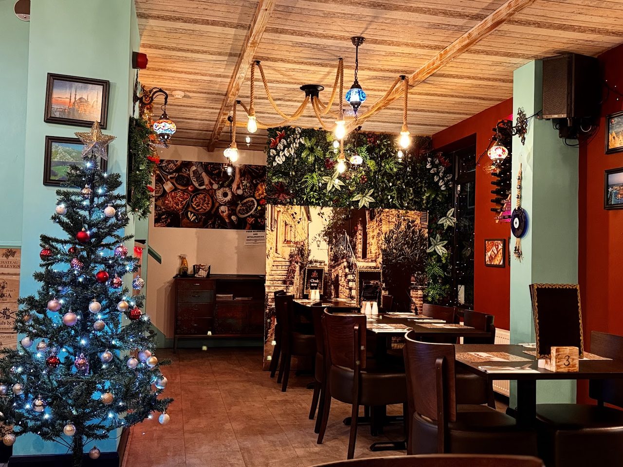 Yaprak Turkish Restaurant BBQ and Bar