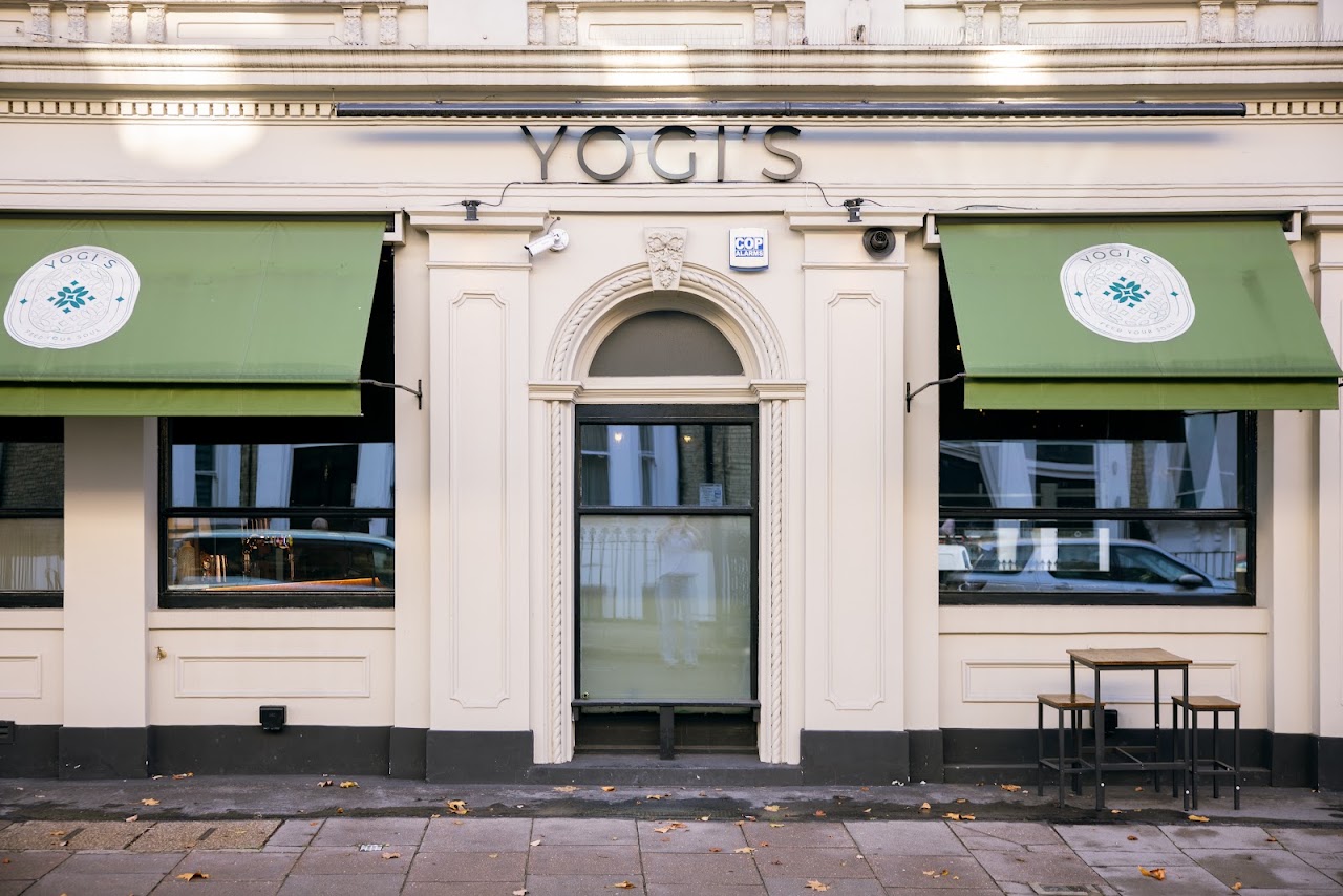 Yogi's