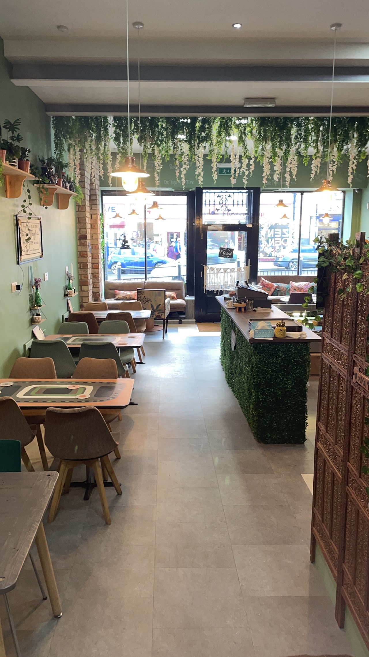 Zuna Café